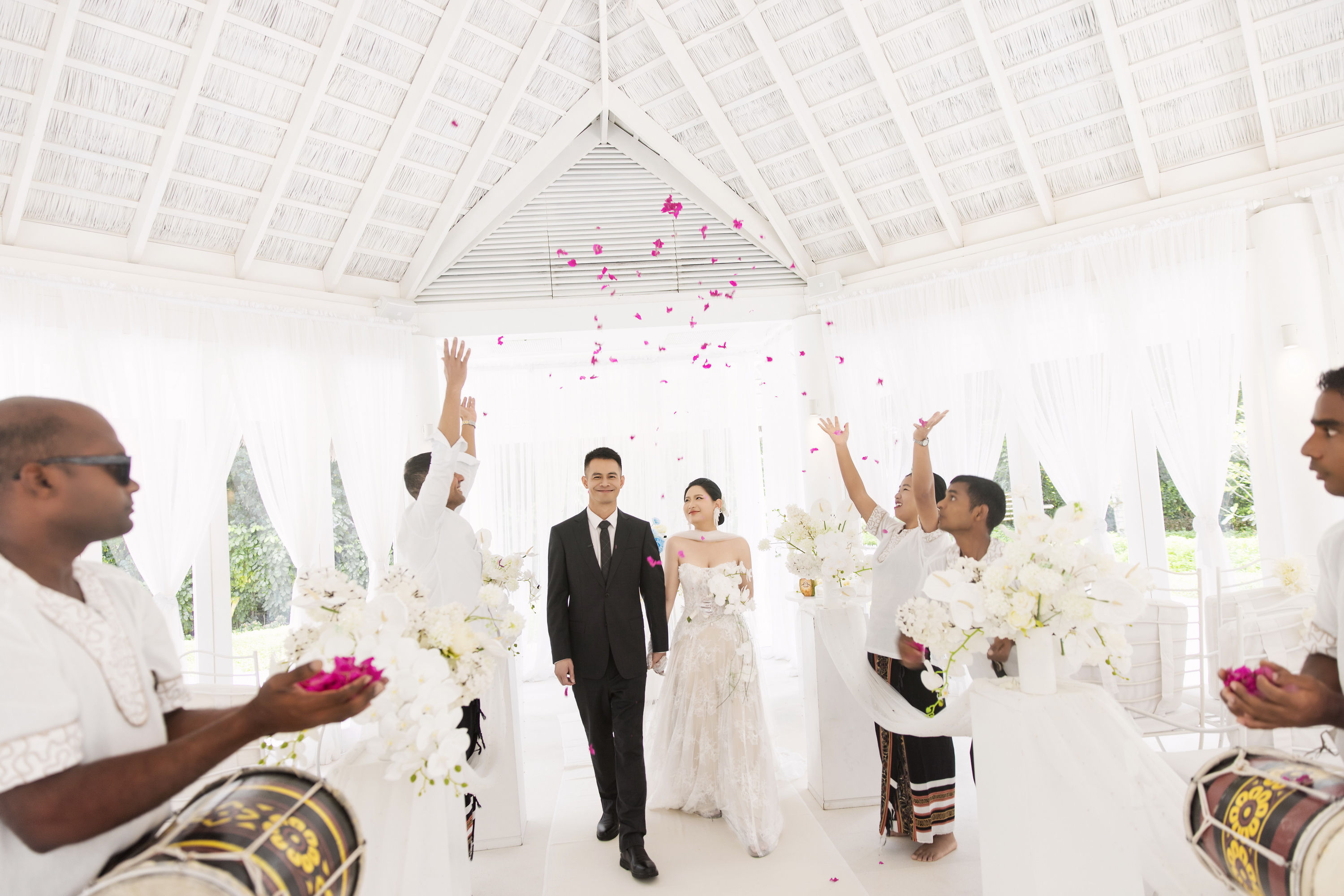 W&W(阿雅达岛教堂婚礼+婚纱照)