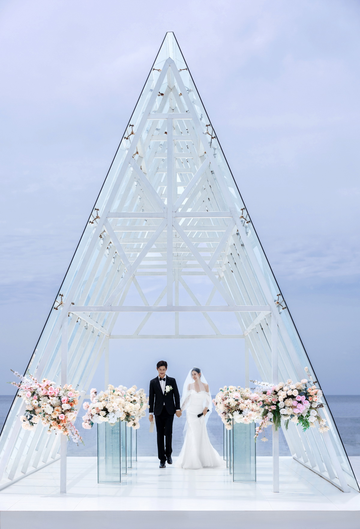 情侣岛-水晶教堂