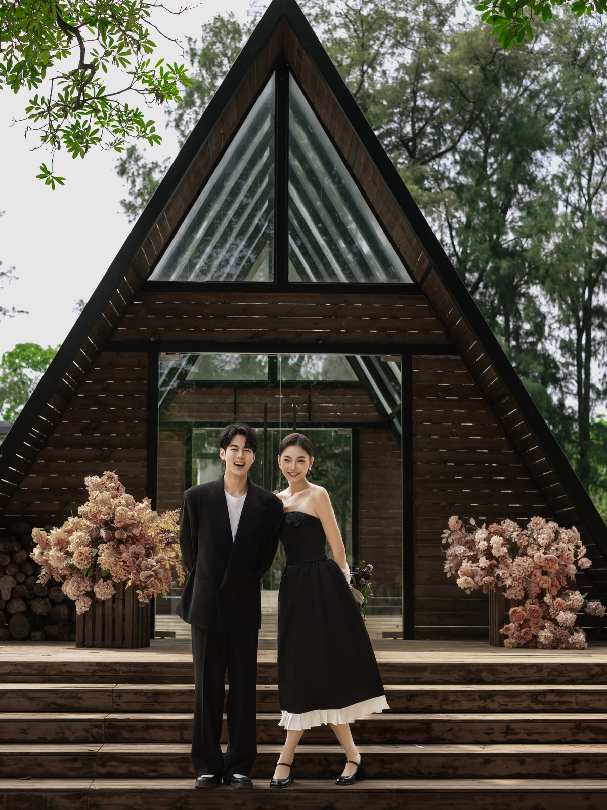 情侣岛-花海木屋