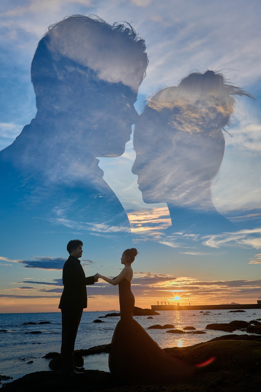 大小洞天-礁石夕阳