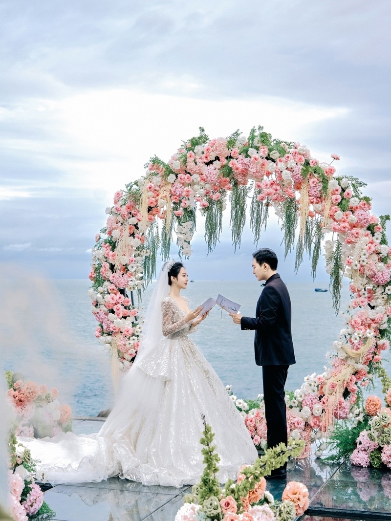 大小洞天水台婚礼