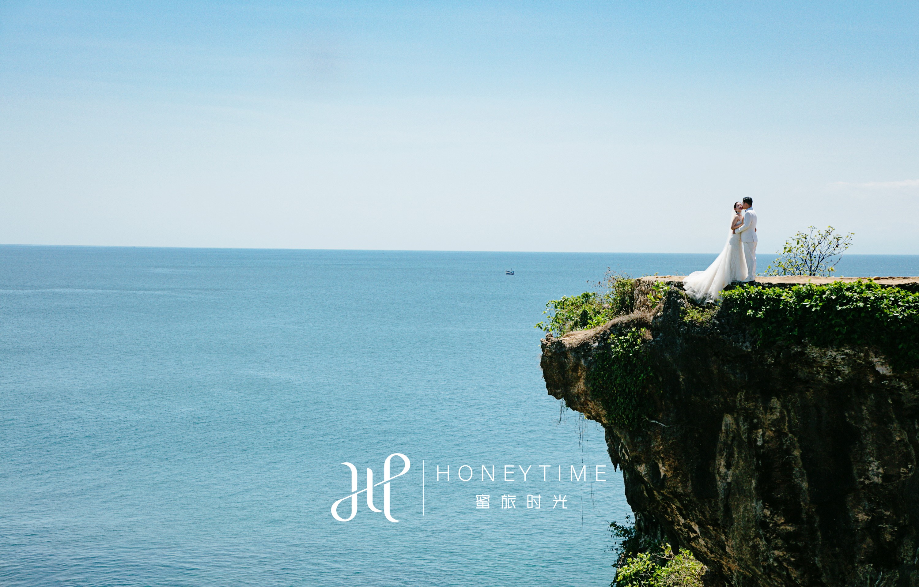 L&L( 巴厘岛高尔夫悬崖海景婚礼+婚纱照)