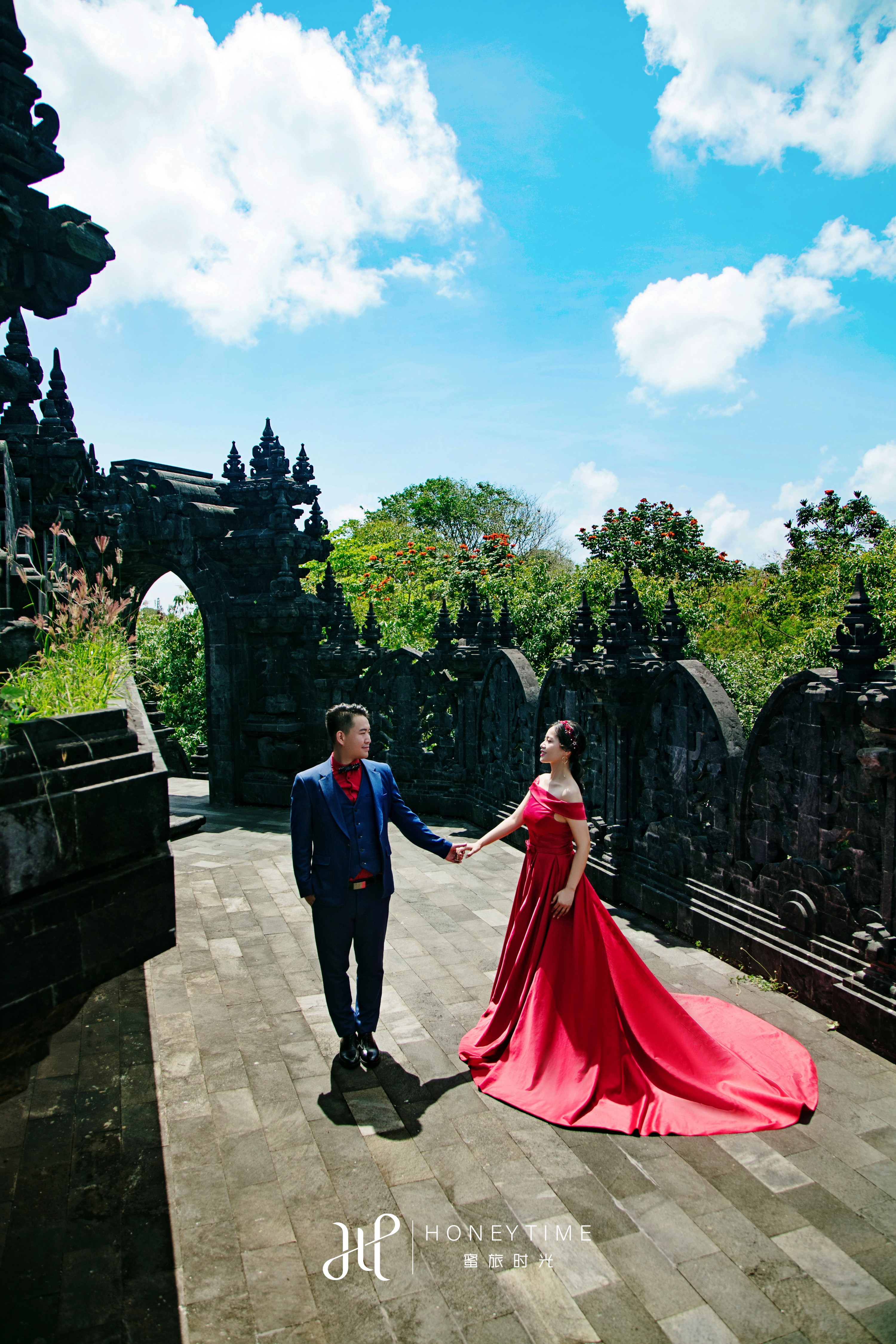 L&L( 巴厘岛高尔夫悬崖海景婚礼+婚纱照)