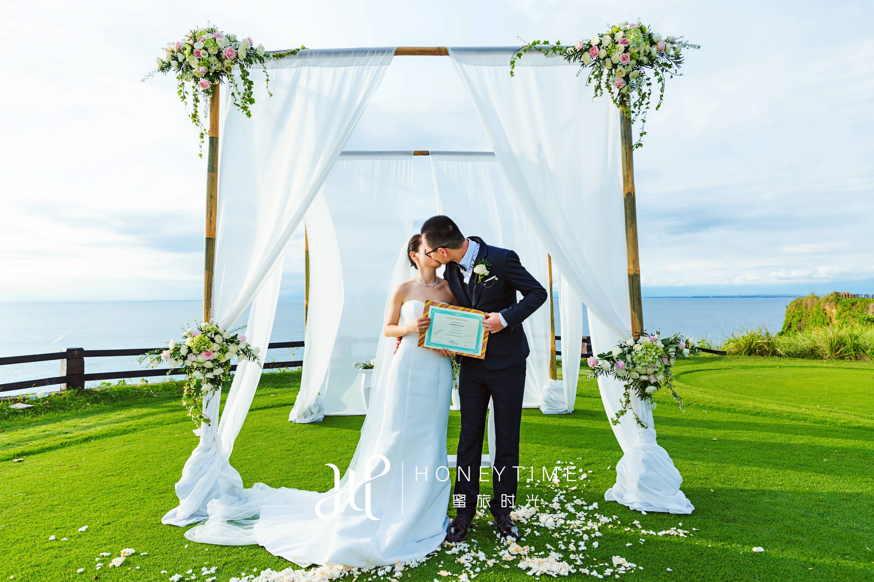 H&L( 巴厘岛高尔夫悬崖海景婚礼)