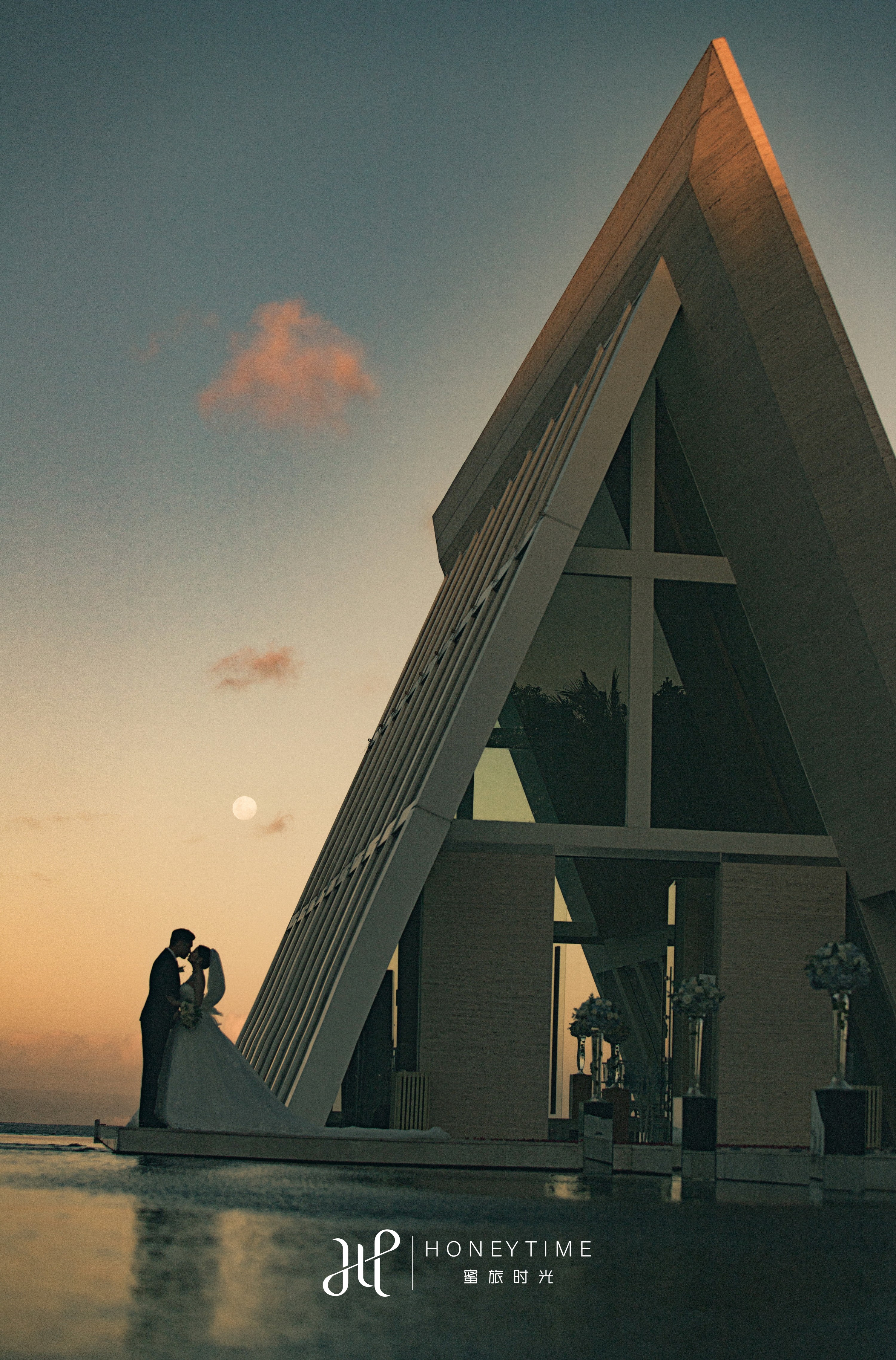 T&L(巴厘岛港丽教堂婚礼+婚纱照)