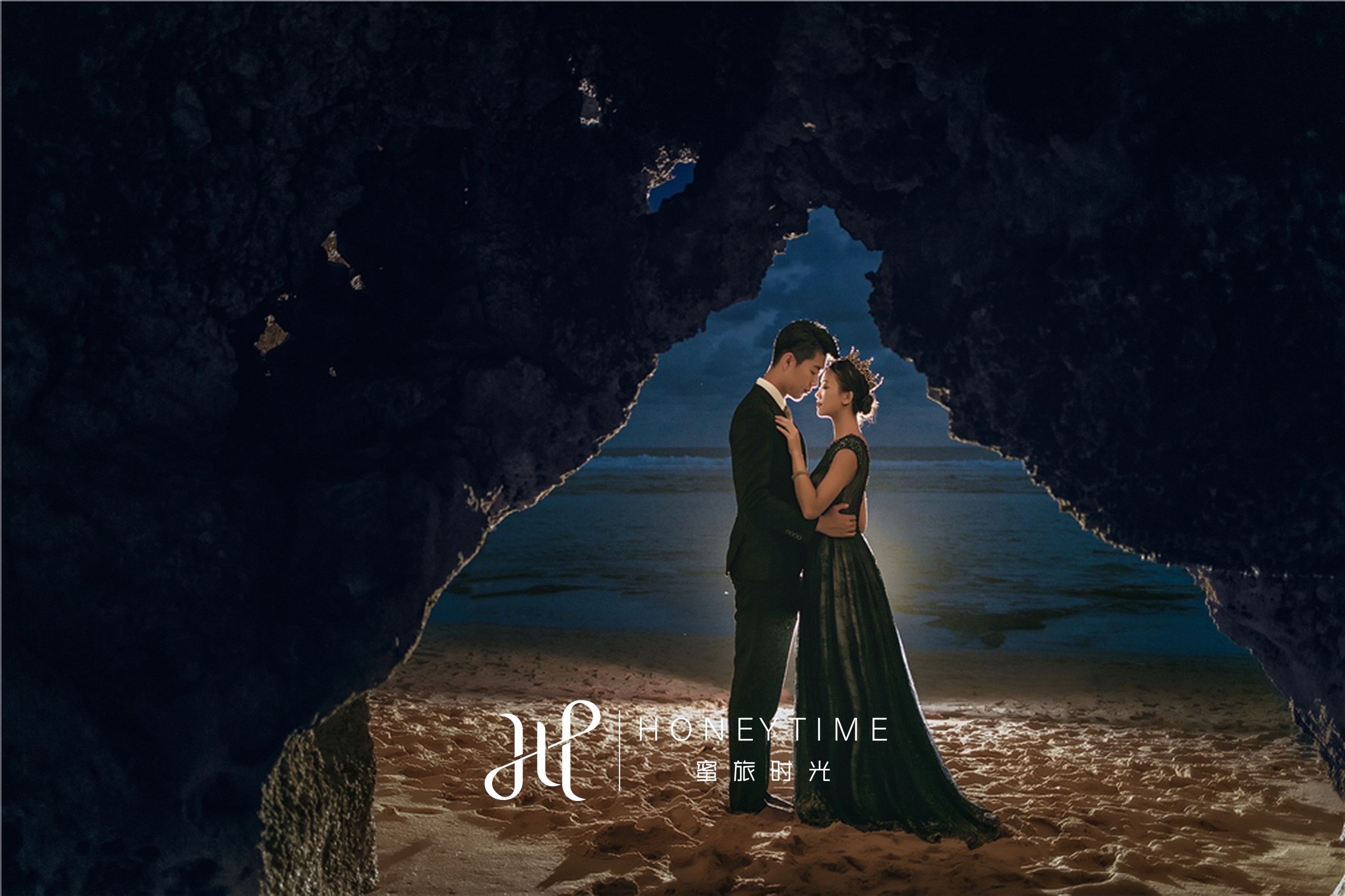 巴厘岛悬崖沙滩景