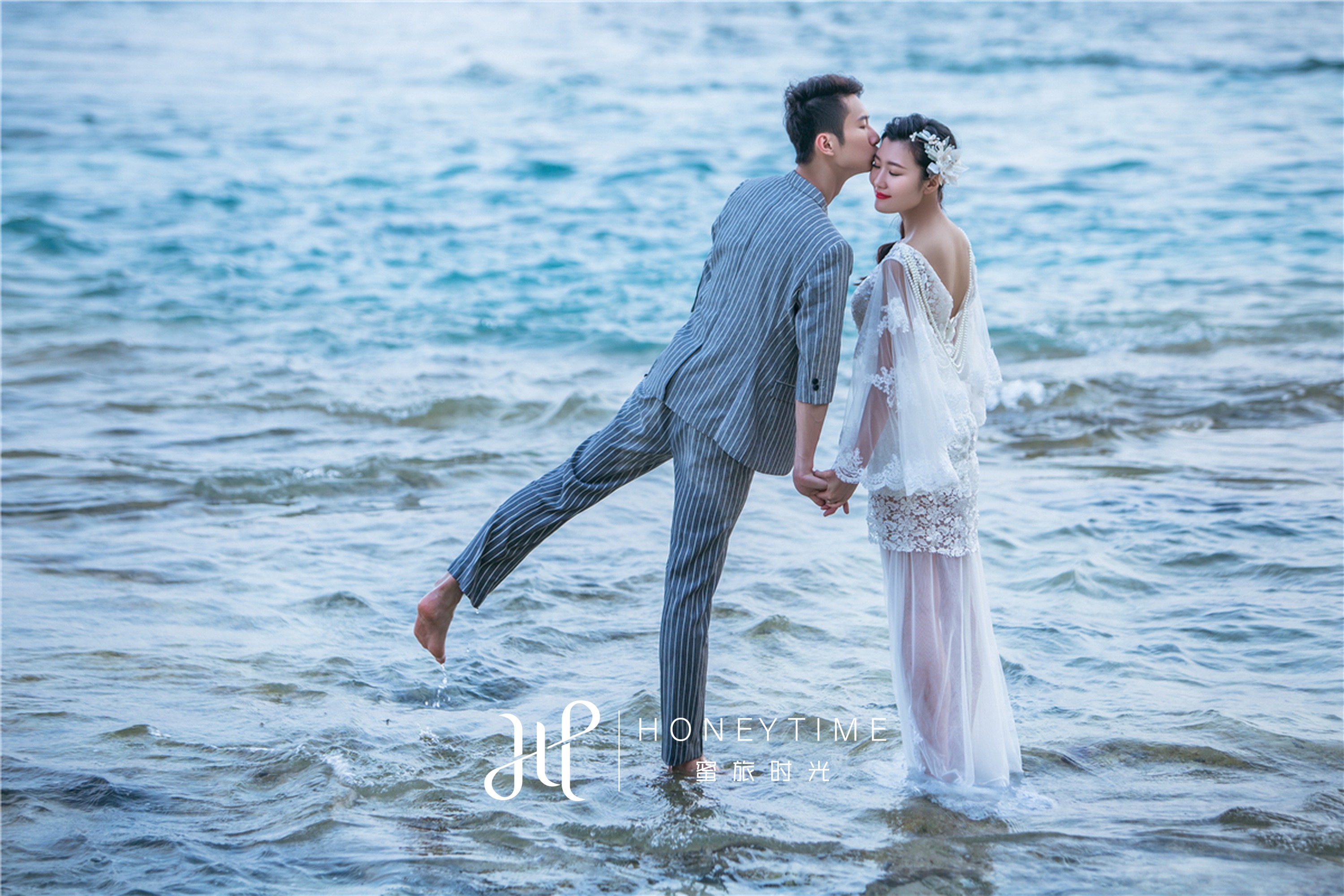 巴厘岛悬崖沙滩景