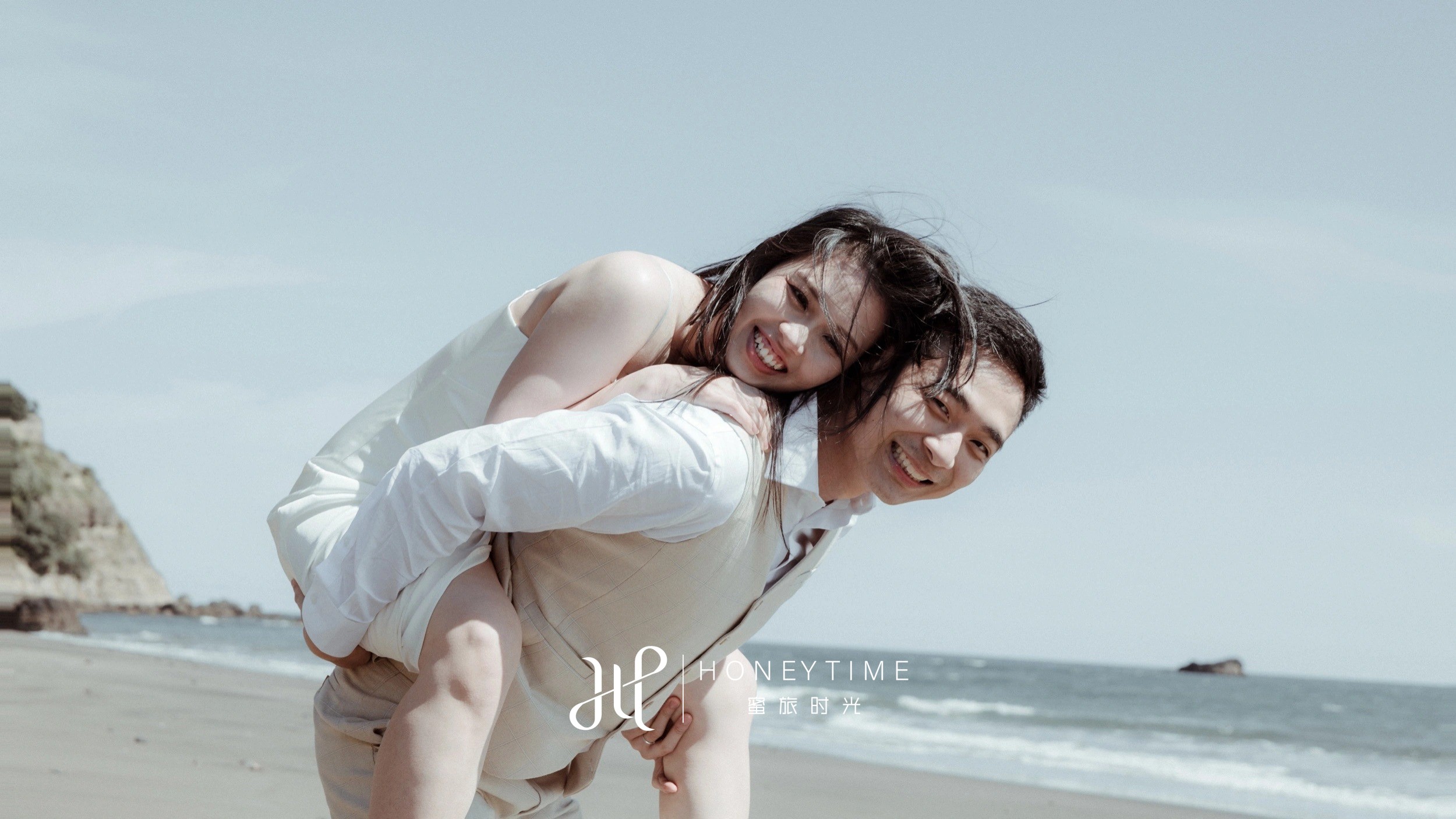 奥克兰乌岛黑沙滩