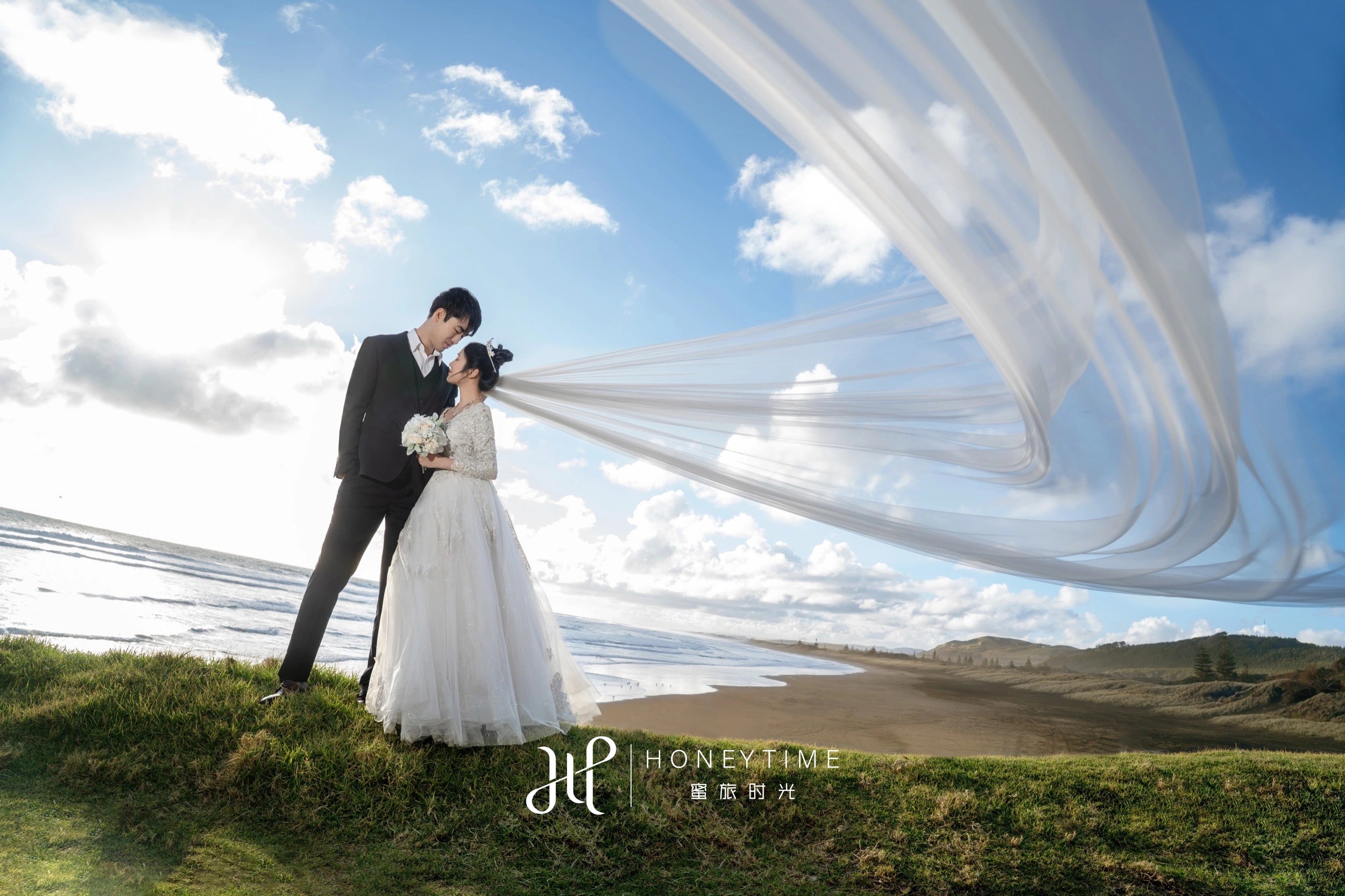 奥克兰乌岛黑沙滩