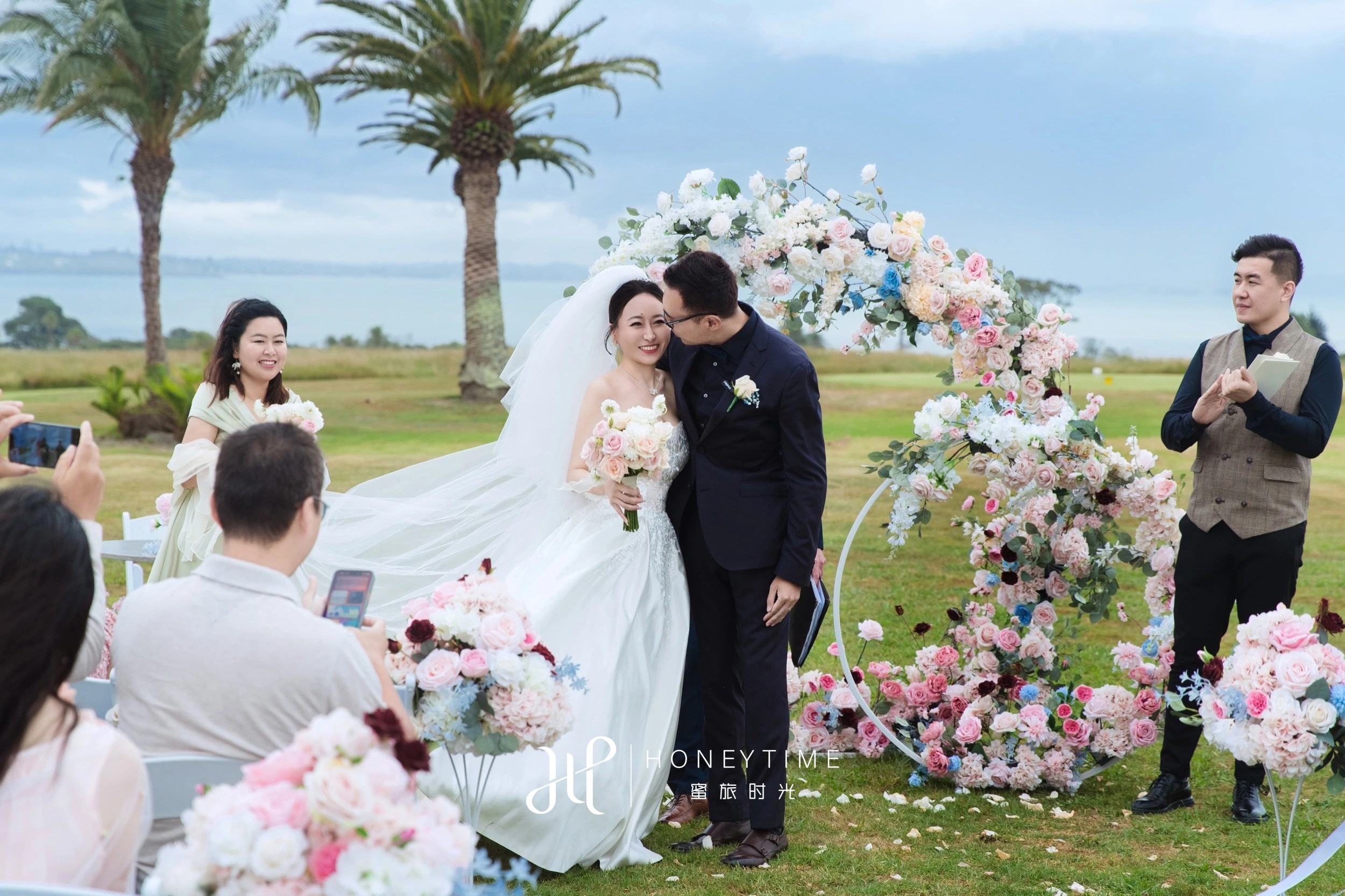 新西兰奥克兰海景高尔夫草坪婚礼(婚礼仪式)
