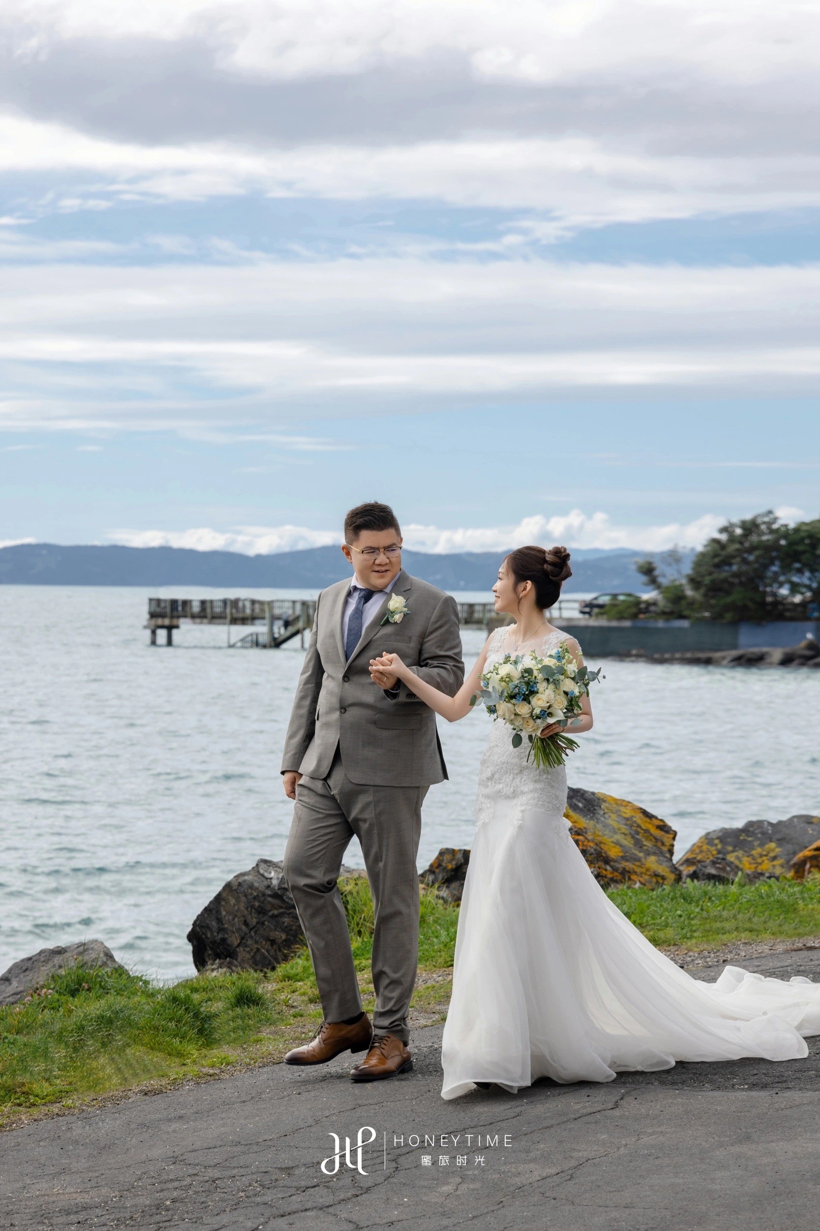 新西兰奥克兰海景高尔夫草坪婚礼(外景拍摄)