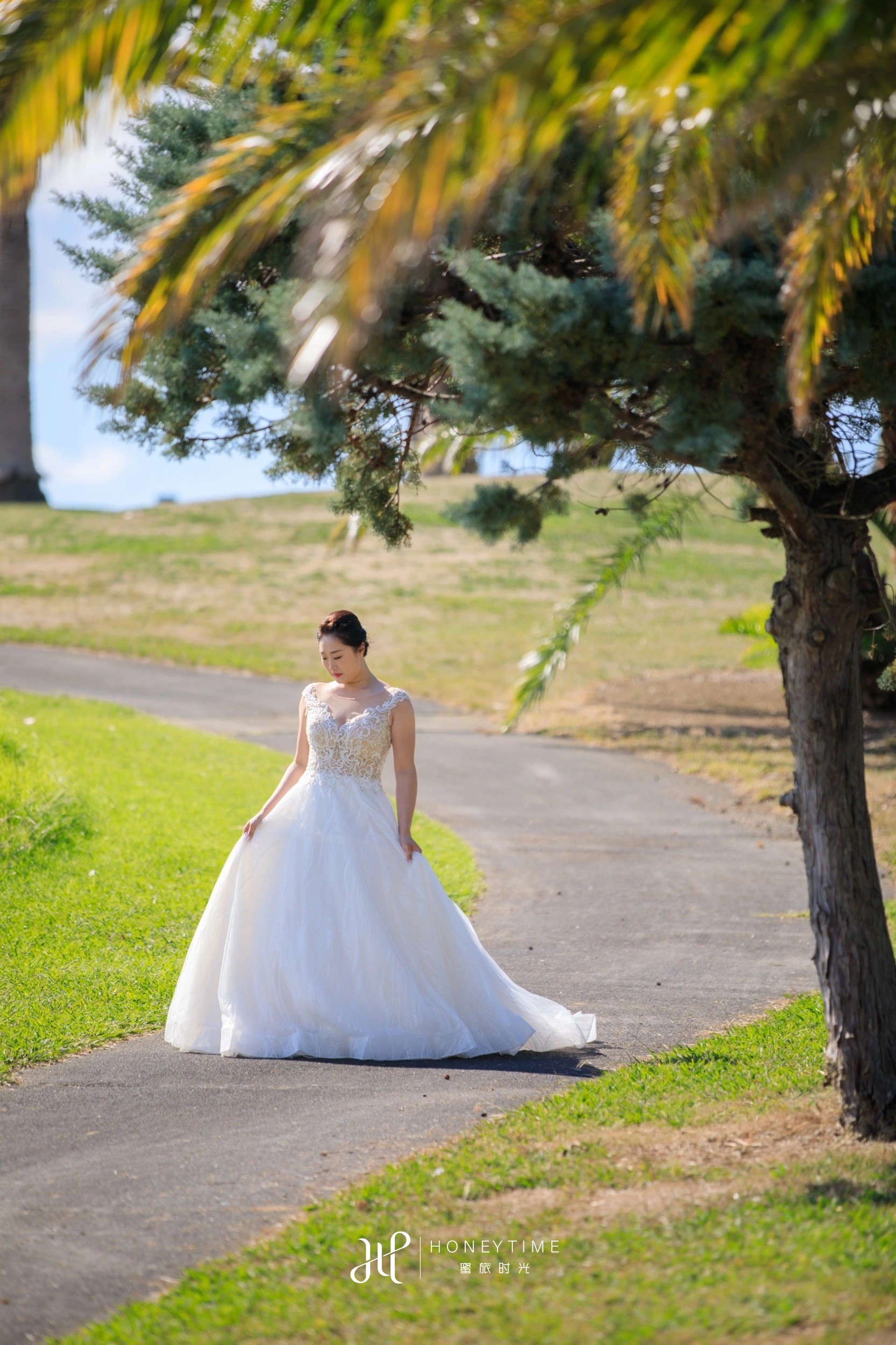 新西兰奥克兰海景高尔夫草坪婚礼(外景拍摄)