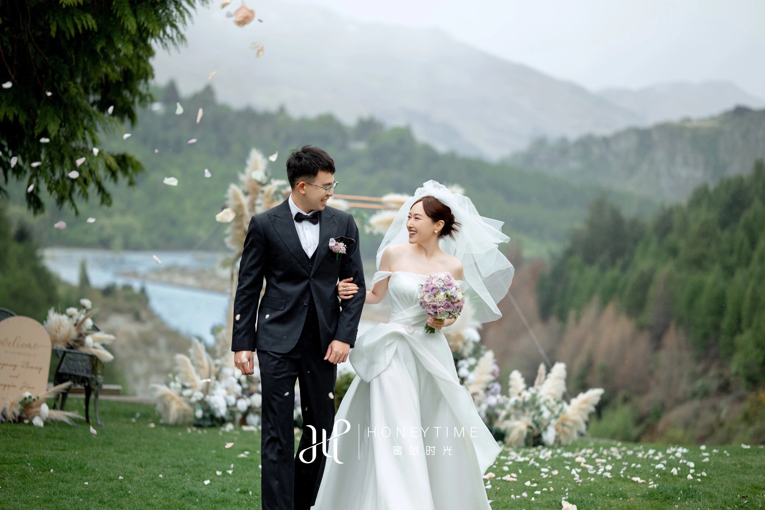 皇后镇峡谷婚礼(婚礼仪式)