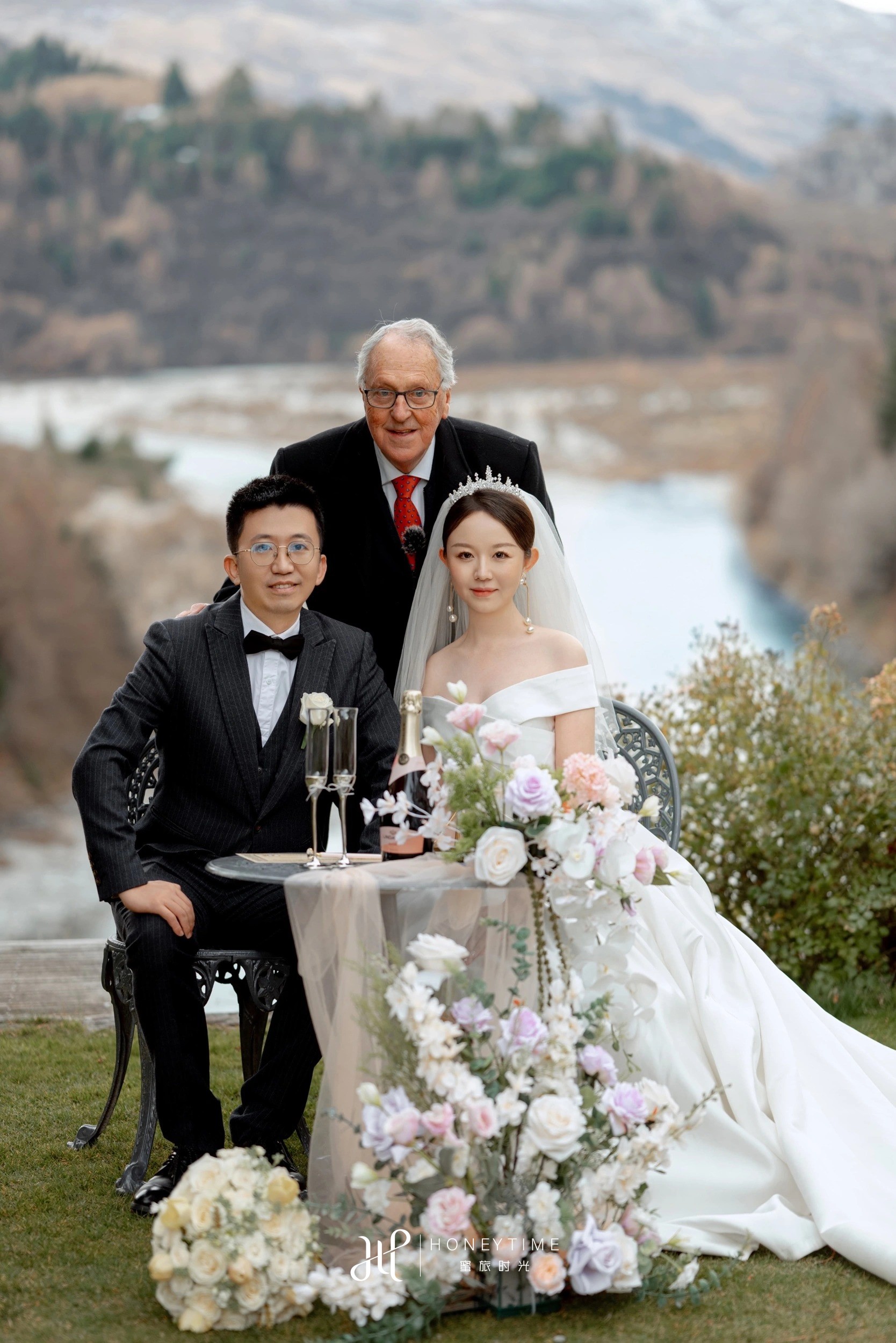 皇后镇峡谷婚礼(婚礼仪式)