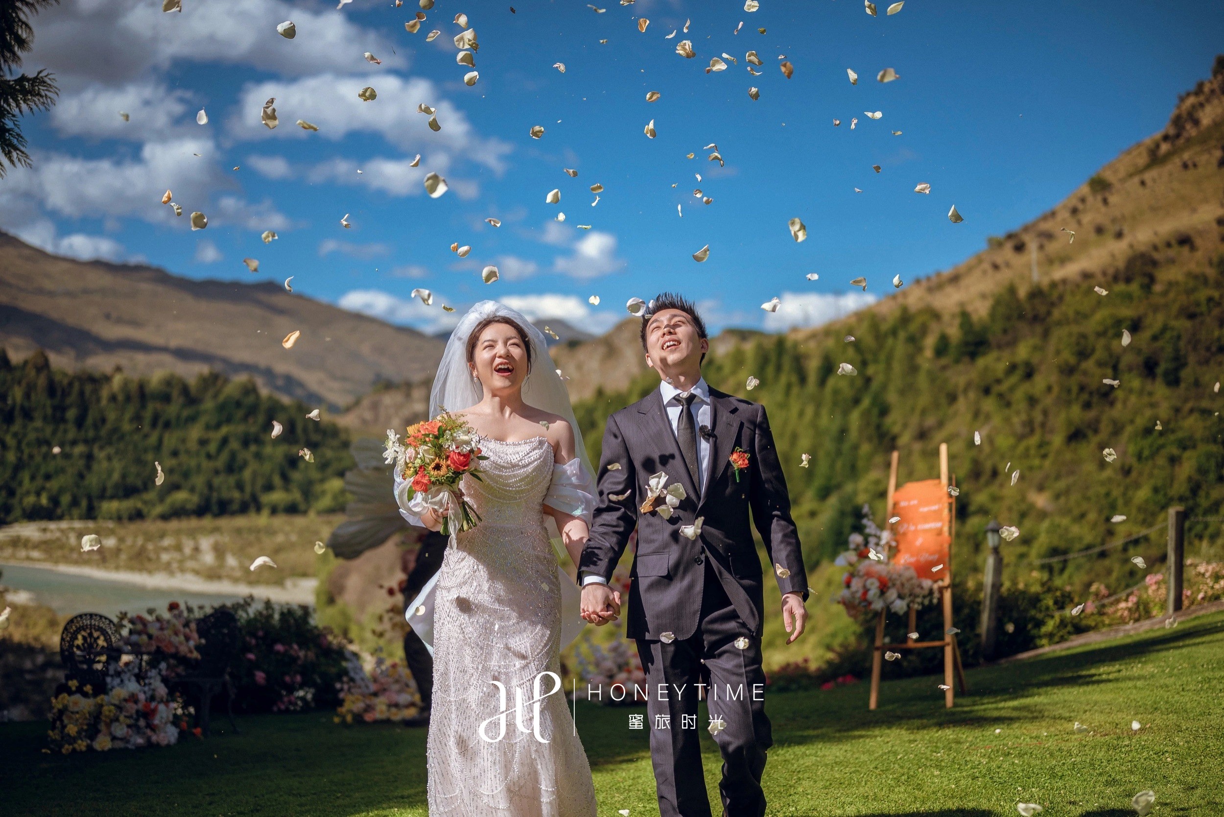 皇后镇峡谷婚礼(婚礼仪式)