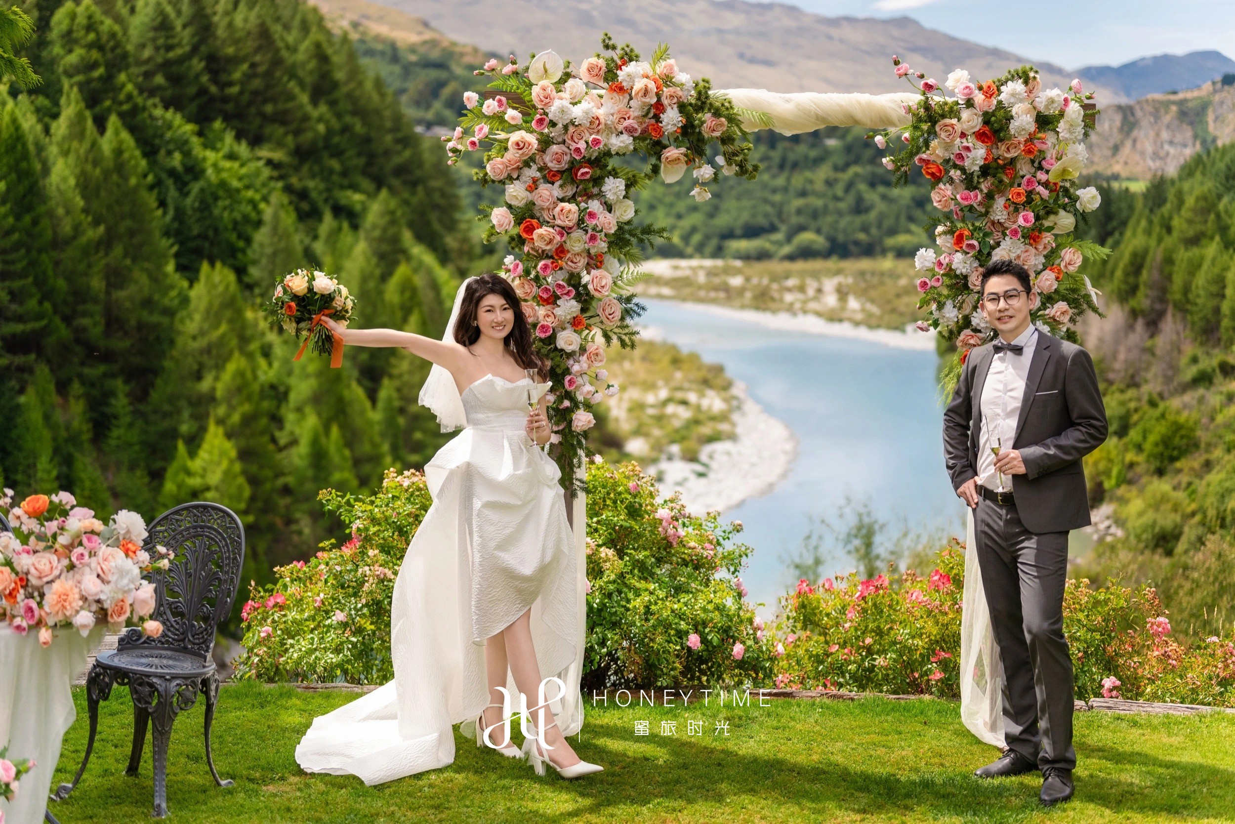 皇后镇峡谷婚礼(婚礼仪式)