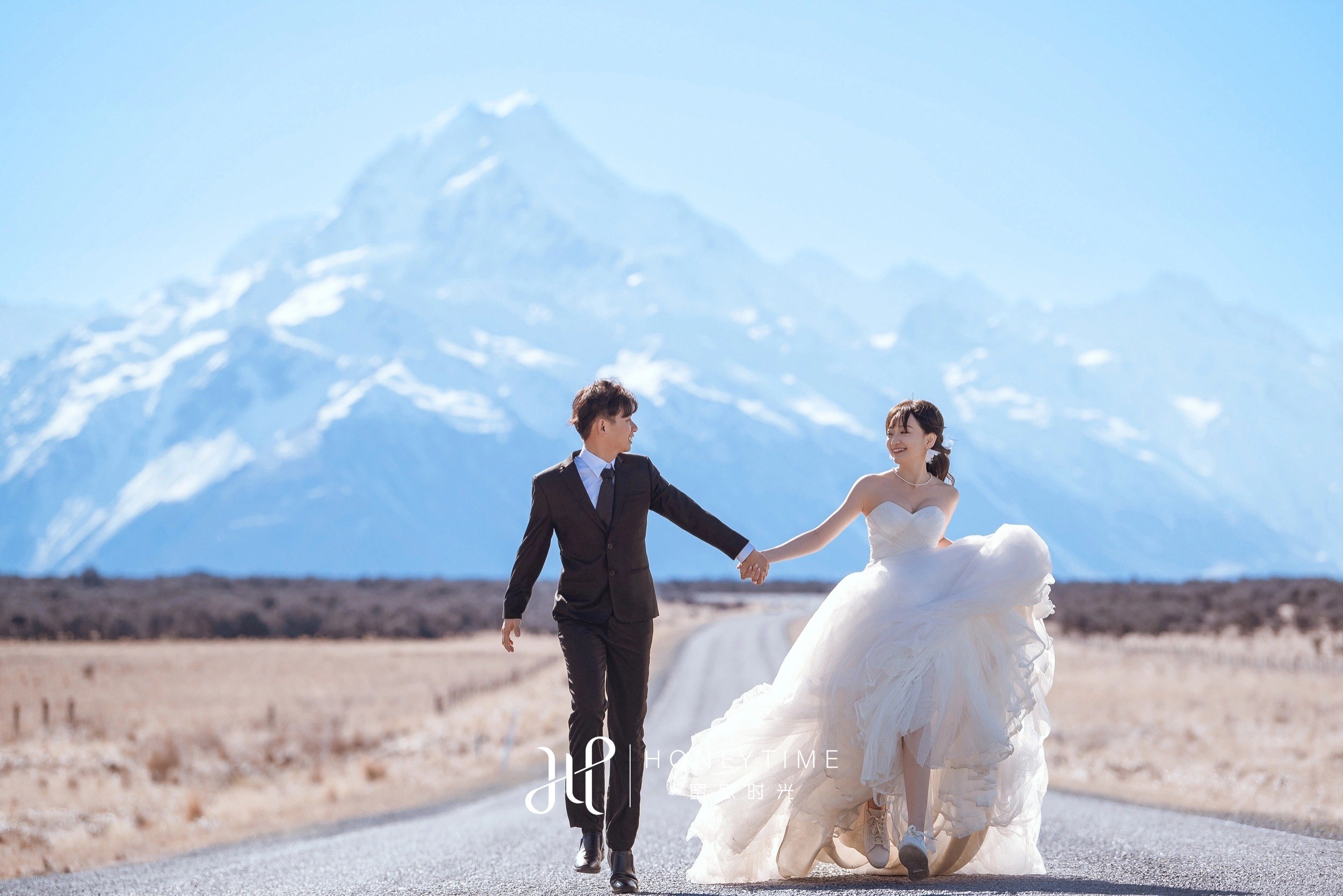 库克雪山直升机婚礼(外景拍摄)