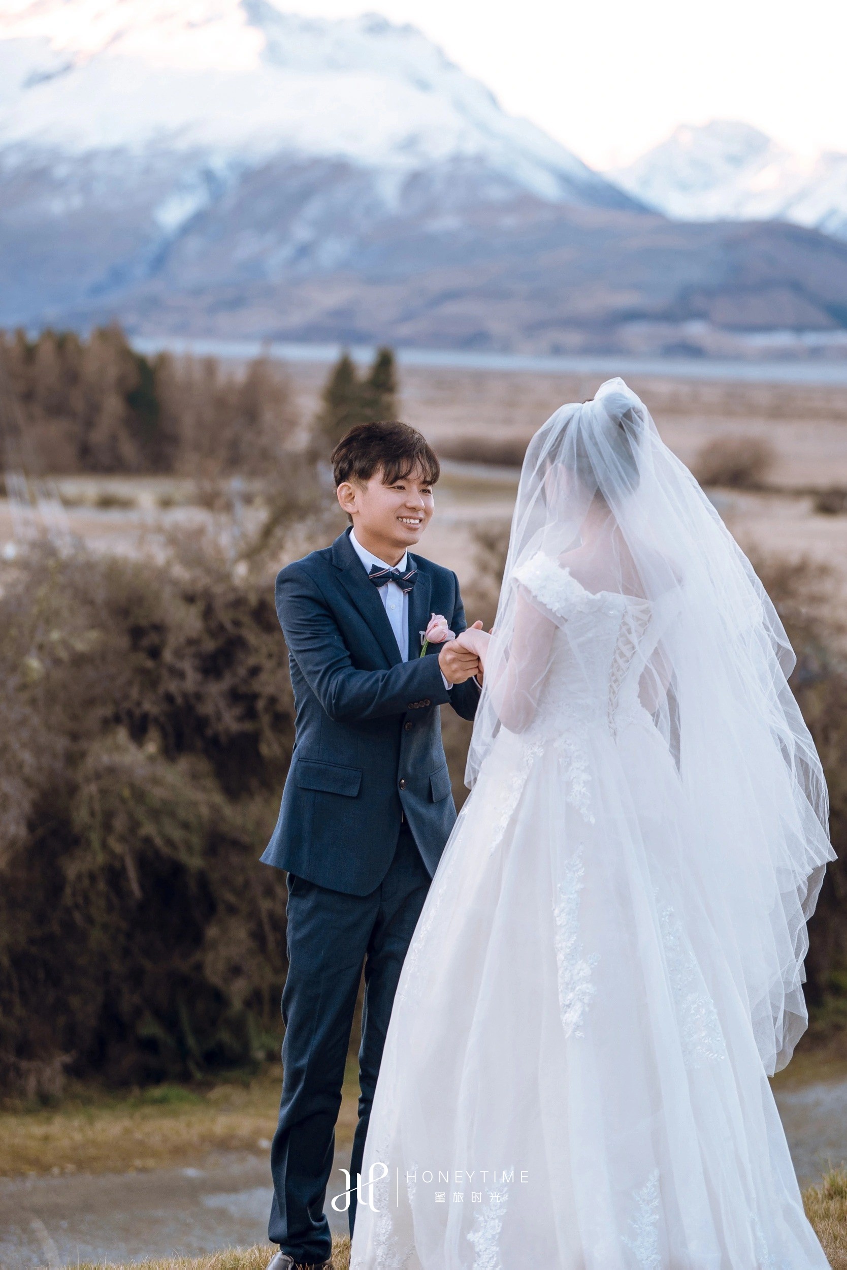 库克雪山直升机婚礼(外景拍摄)