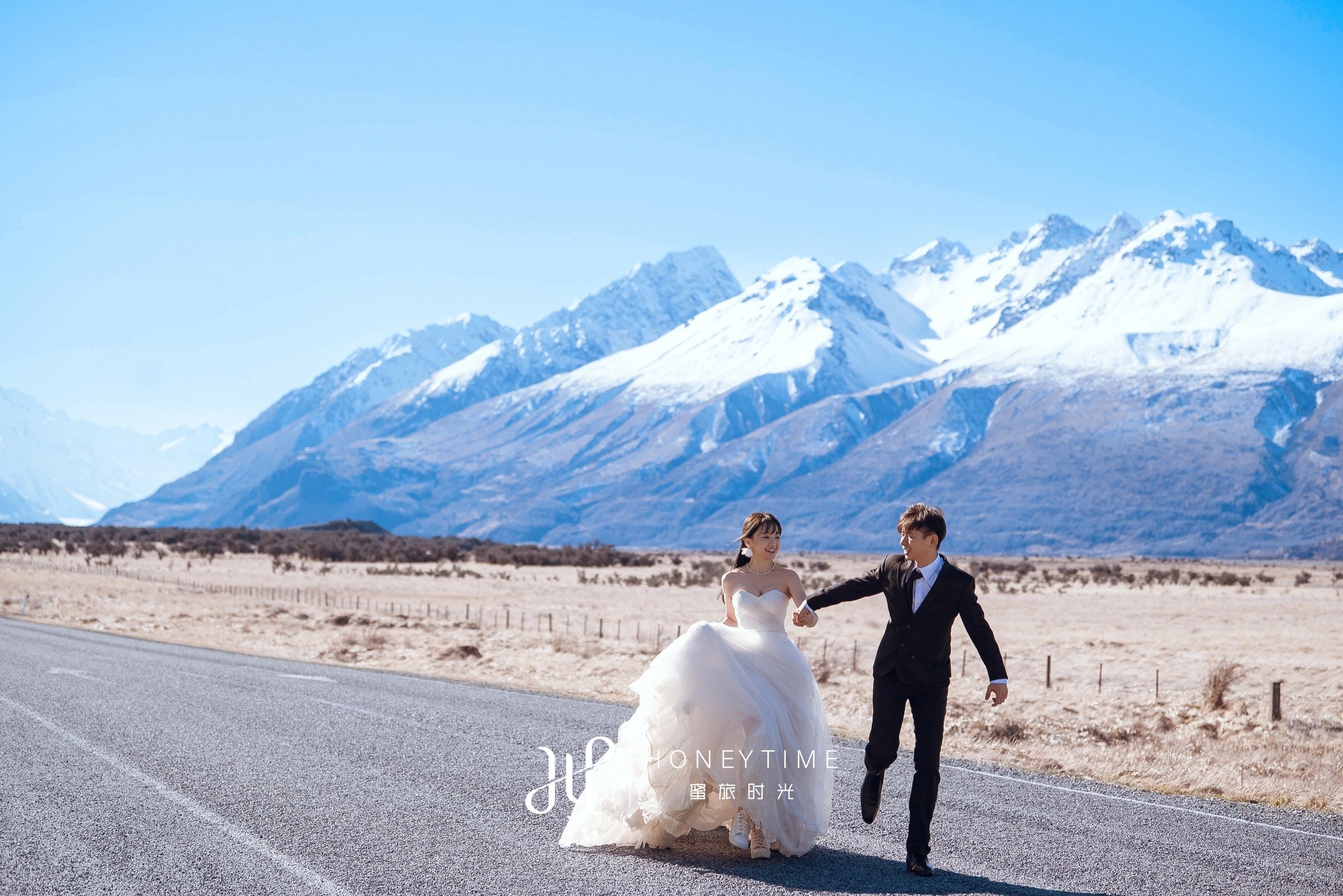 库克雪山直升机婚礼(外景拍摄)