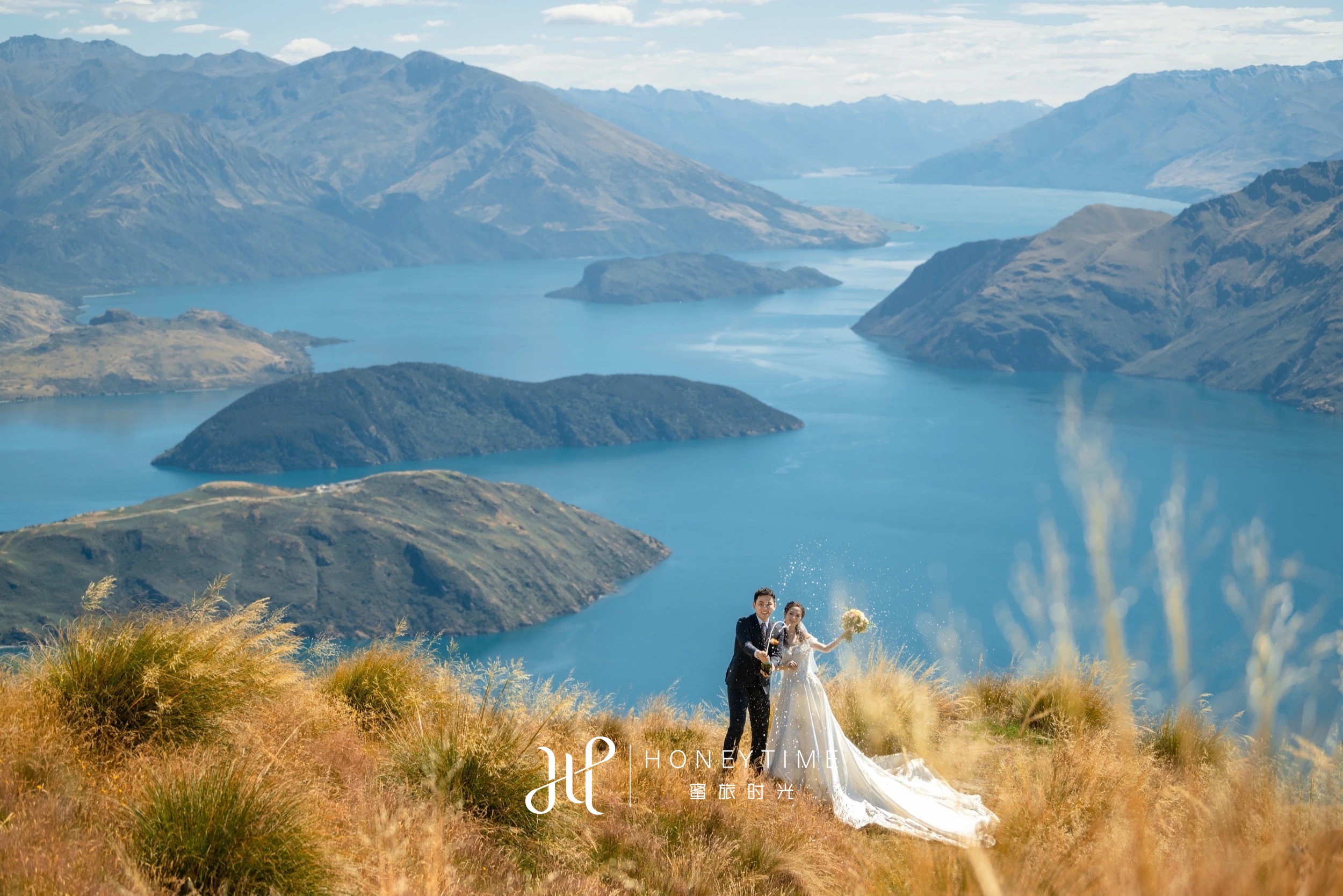 瓦纳卡山顶直升机婚礼(婚礼仪式)