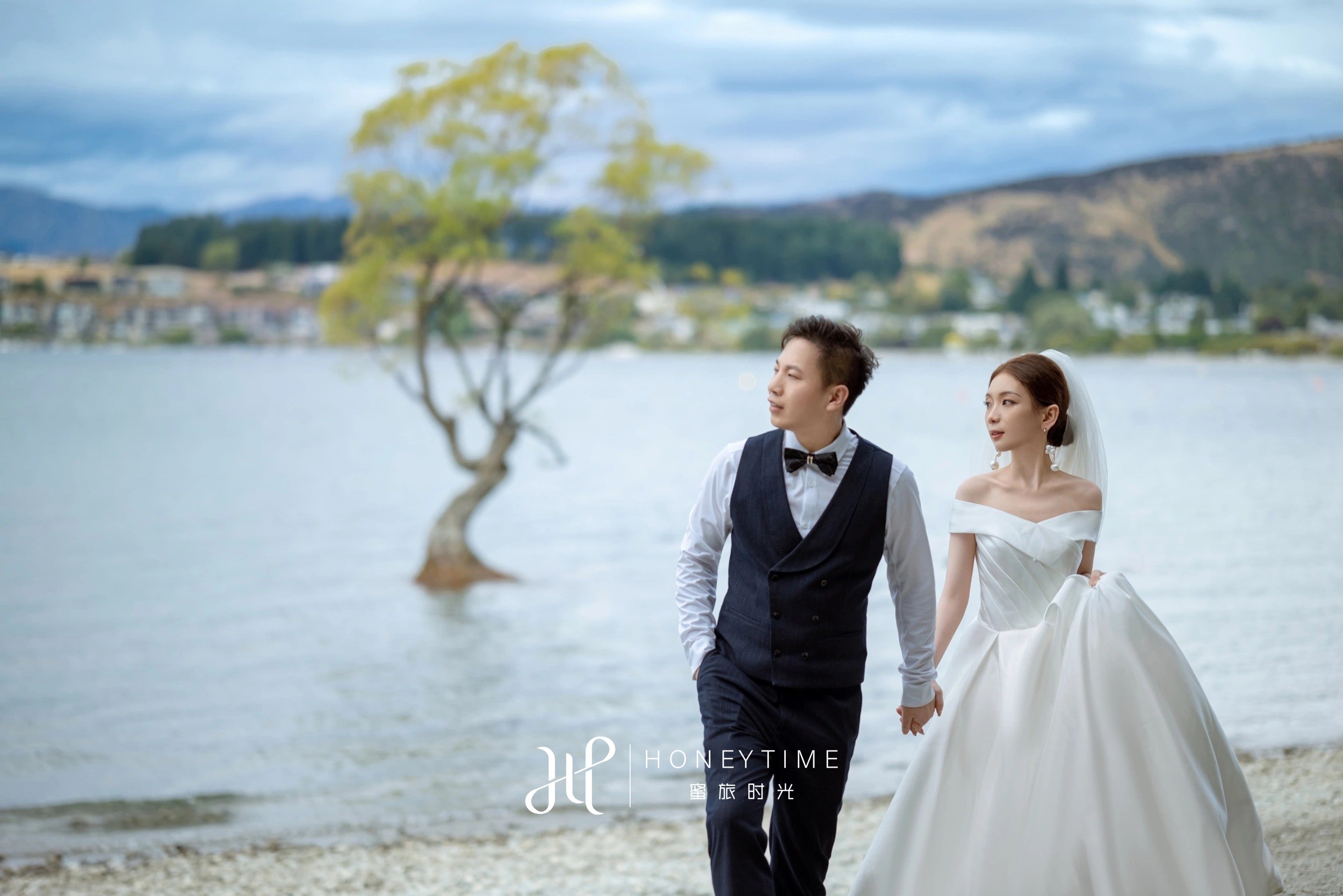 瓦纳卡山顶直升机婚礼(外景拍摄)