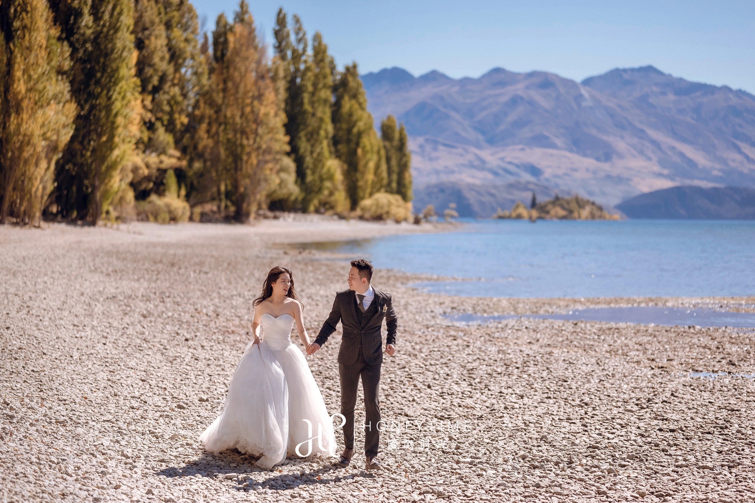 瓦纳卡山顶直升机婚礼(外景拍摄)