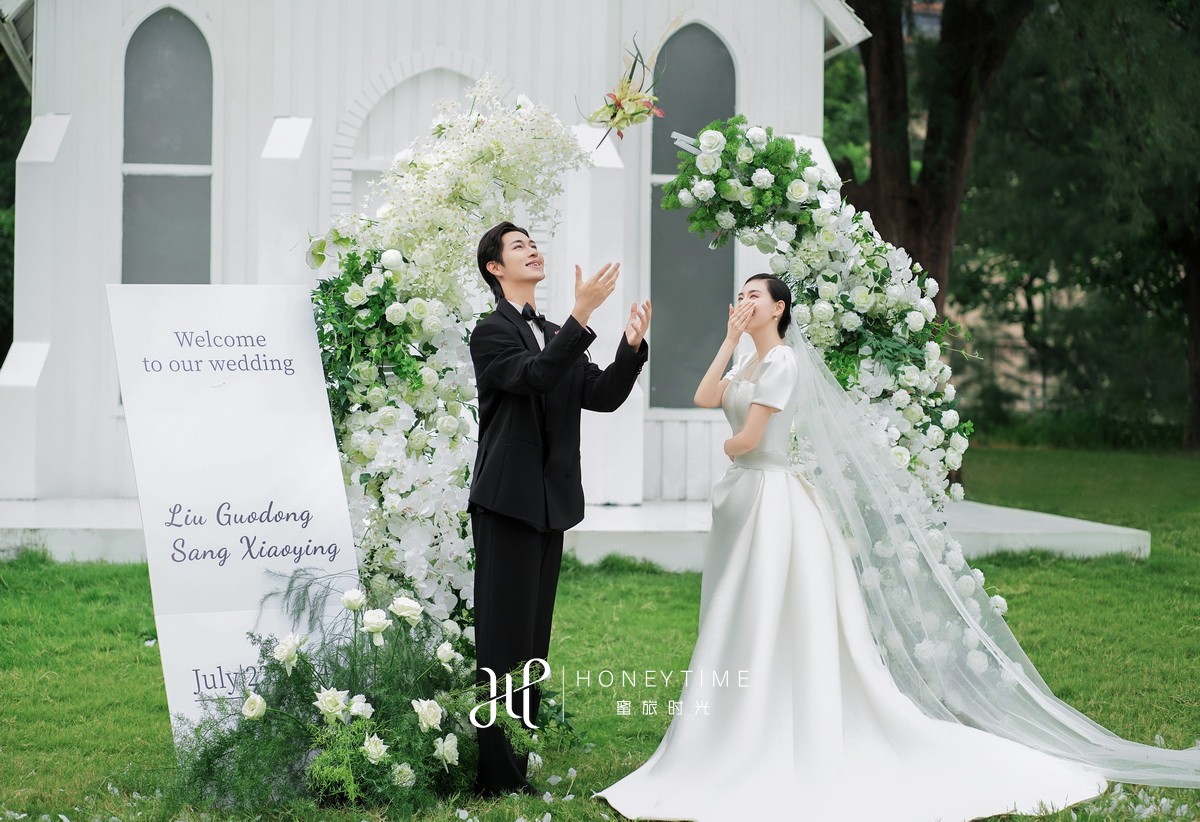 情侣岛-目的地婚礼.教堂