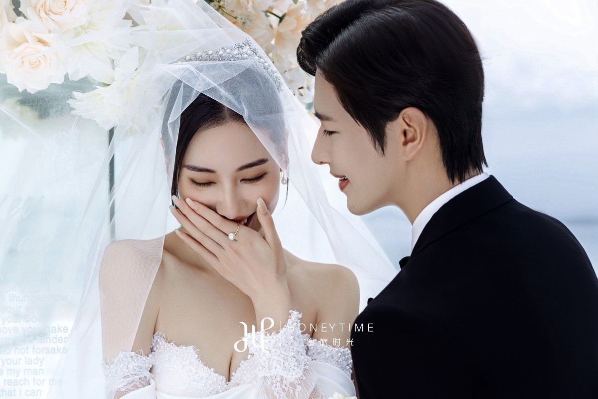 情侣岛-水晶教堂