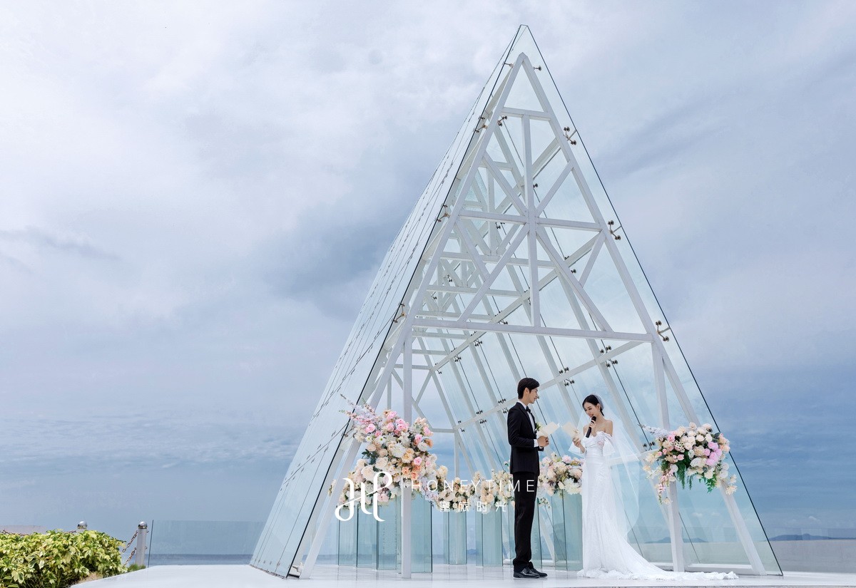 情侣岛-水晶教堂