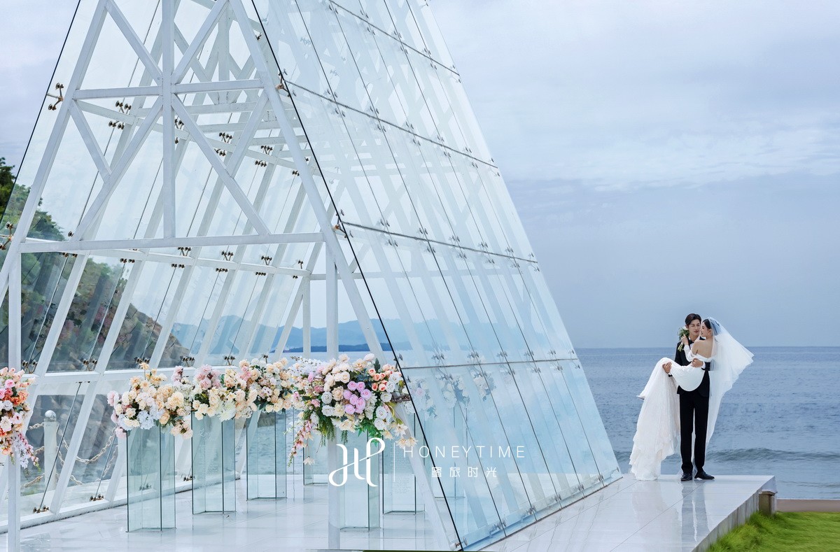 情侣岛-水晶教堂