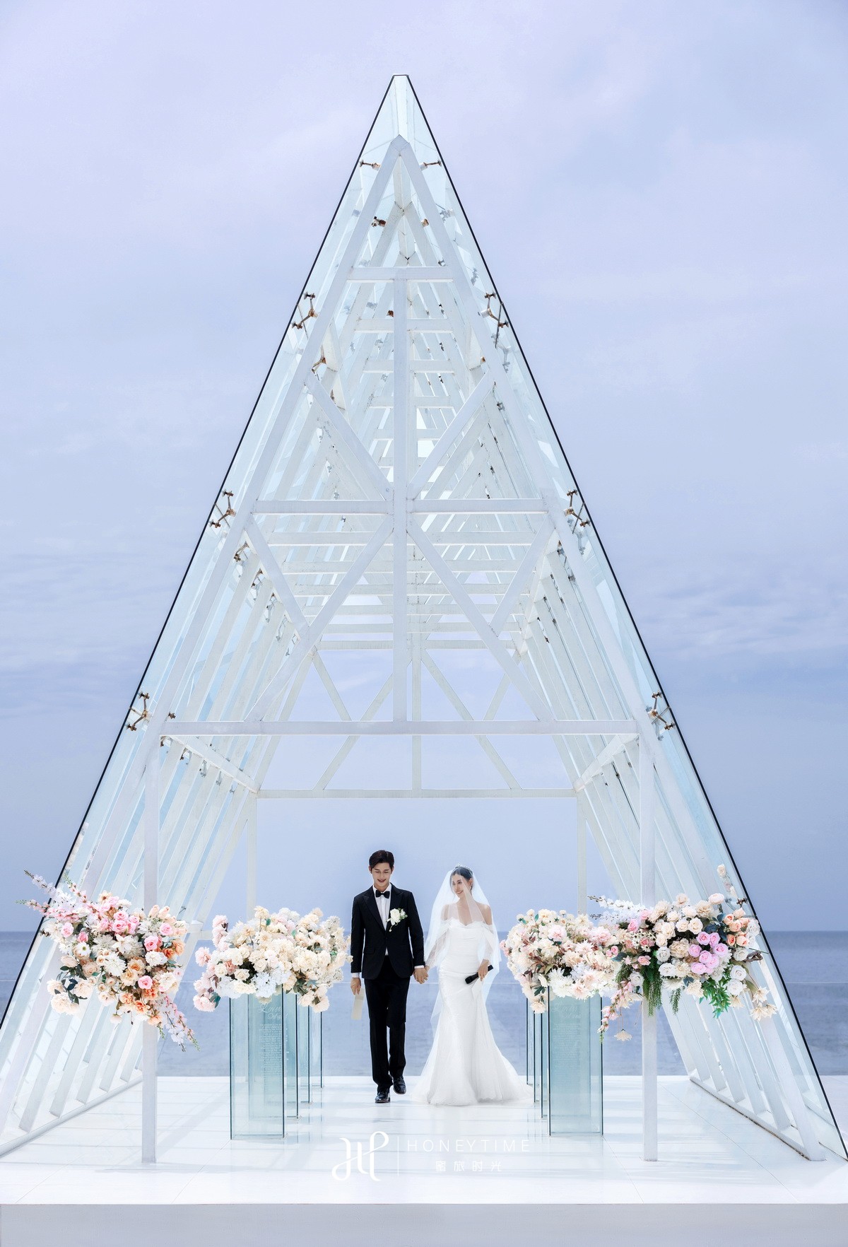 情侣岛-水晶教堂