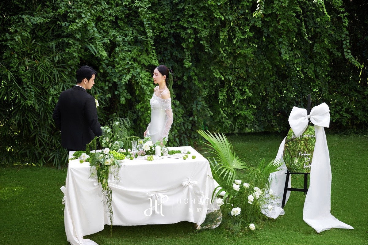 情侣岛-草坪婚礼