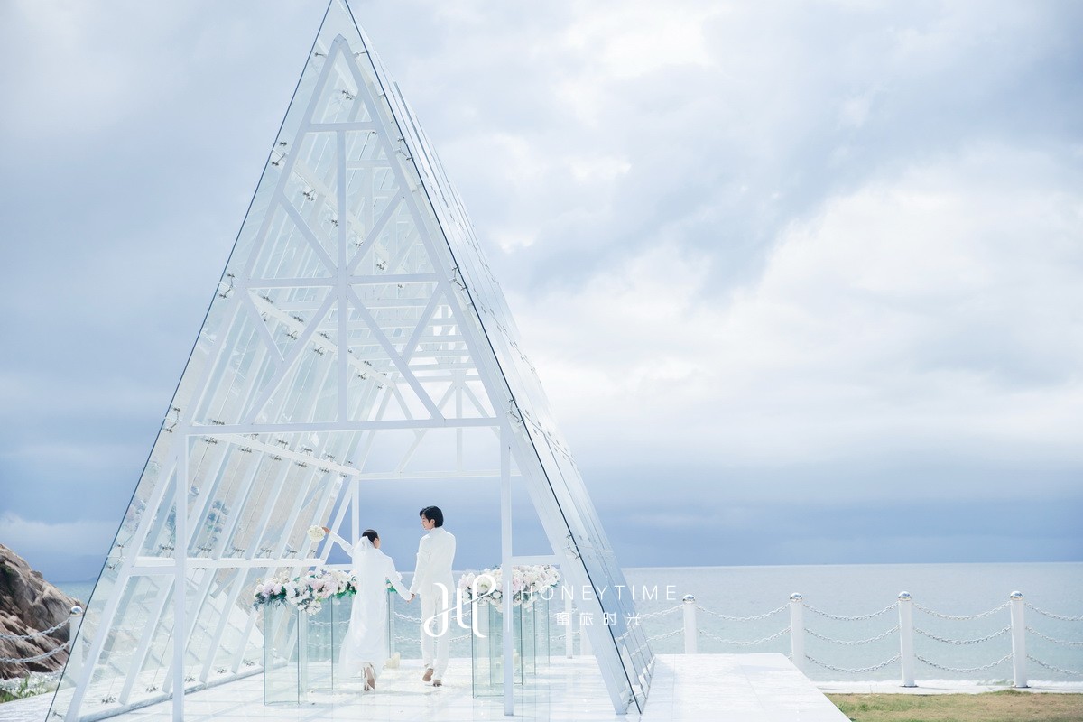 情侣岛-水晶教堂