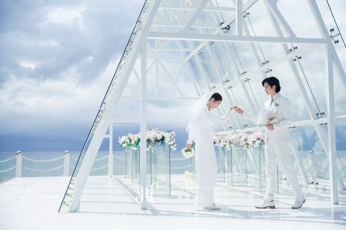 情侣岛-水晶教堂