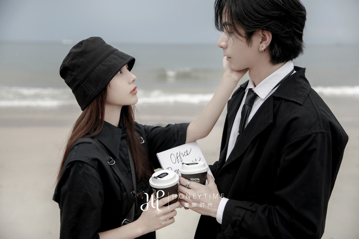 情侣岛-治愈黑色