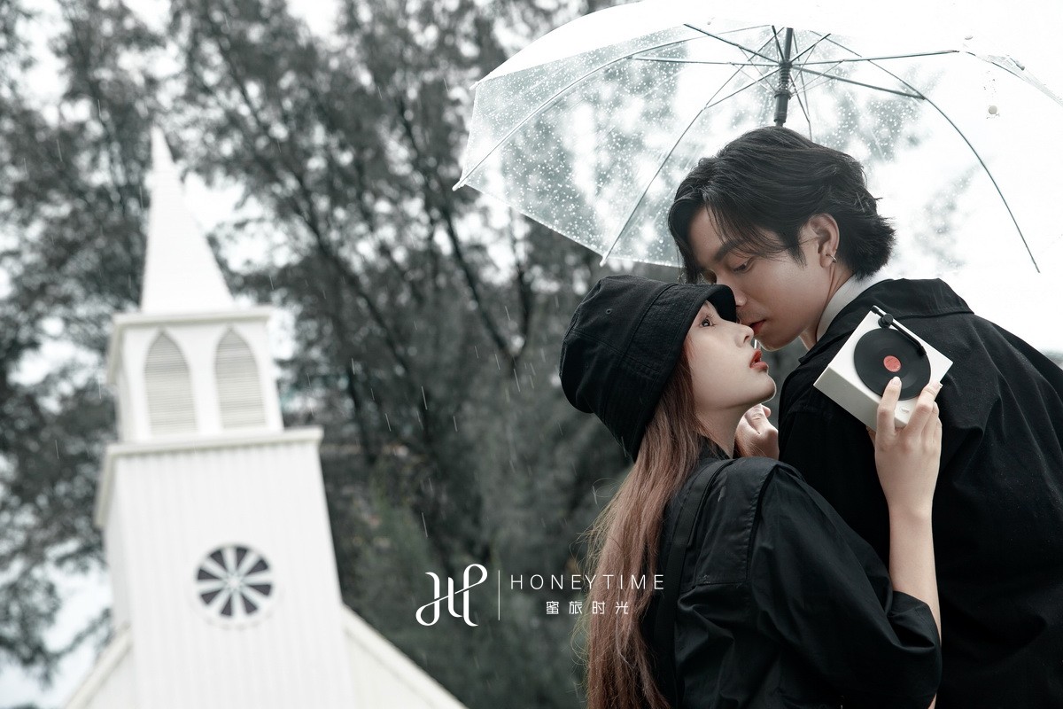 情侣岛-治愈黑色