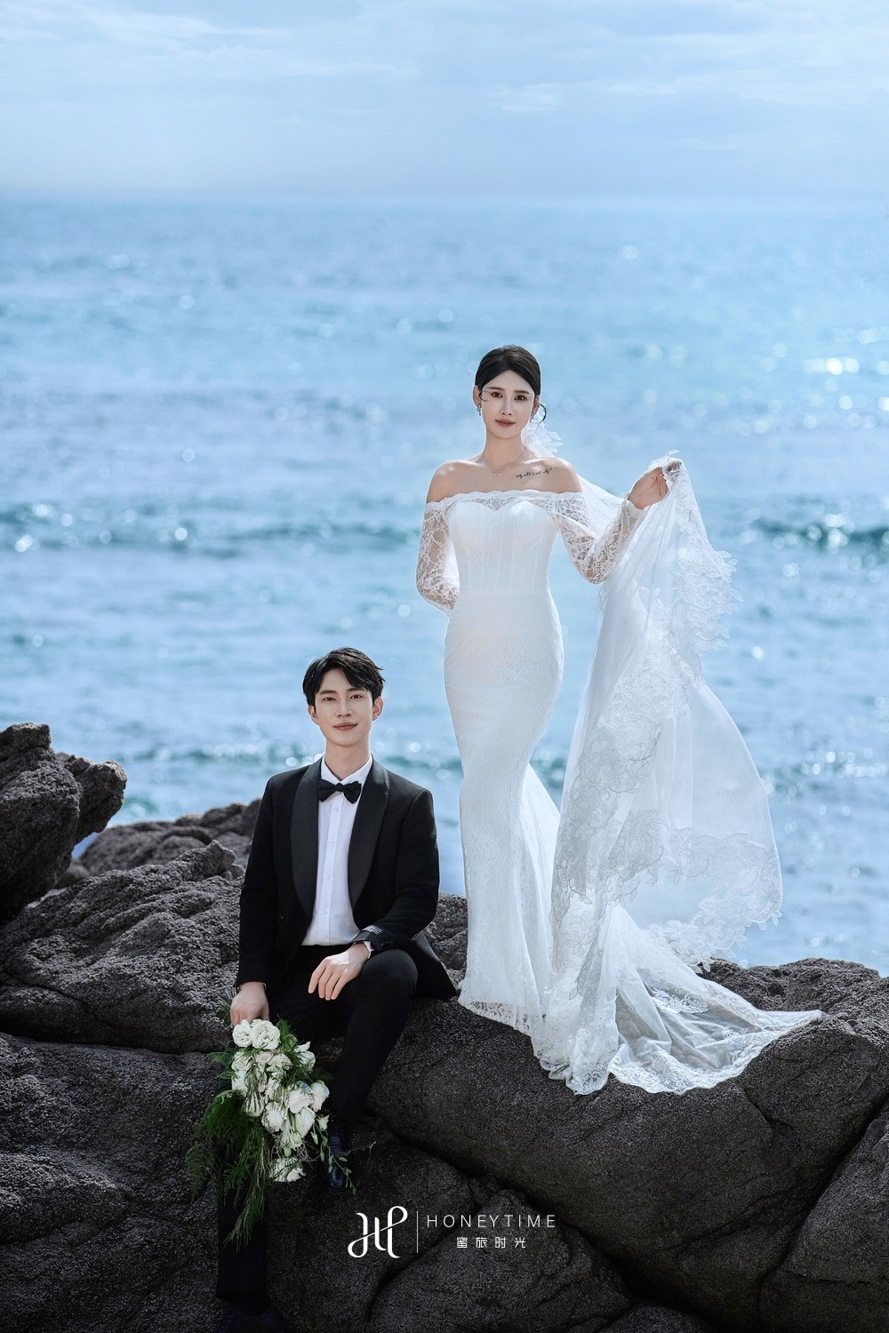 大小洞天-灯塔礁石