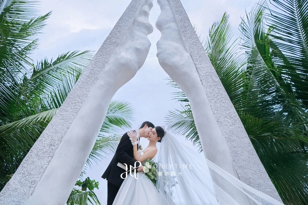 大小洞天-上帝之手