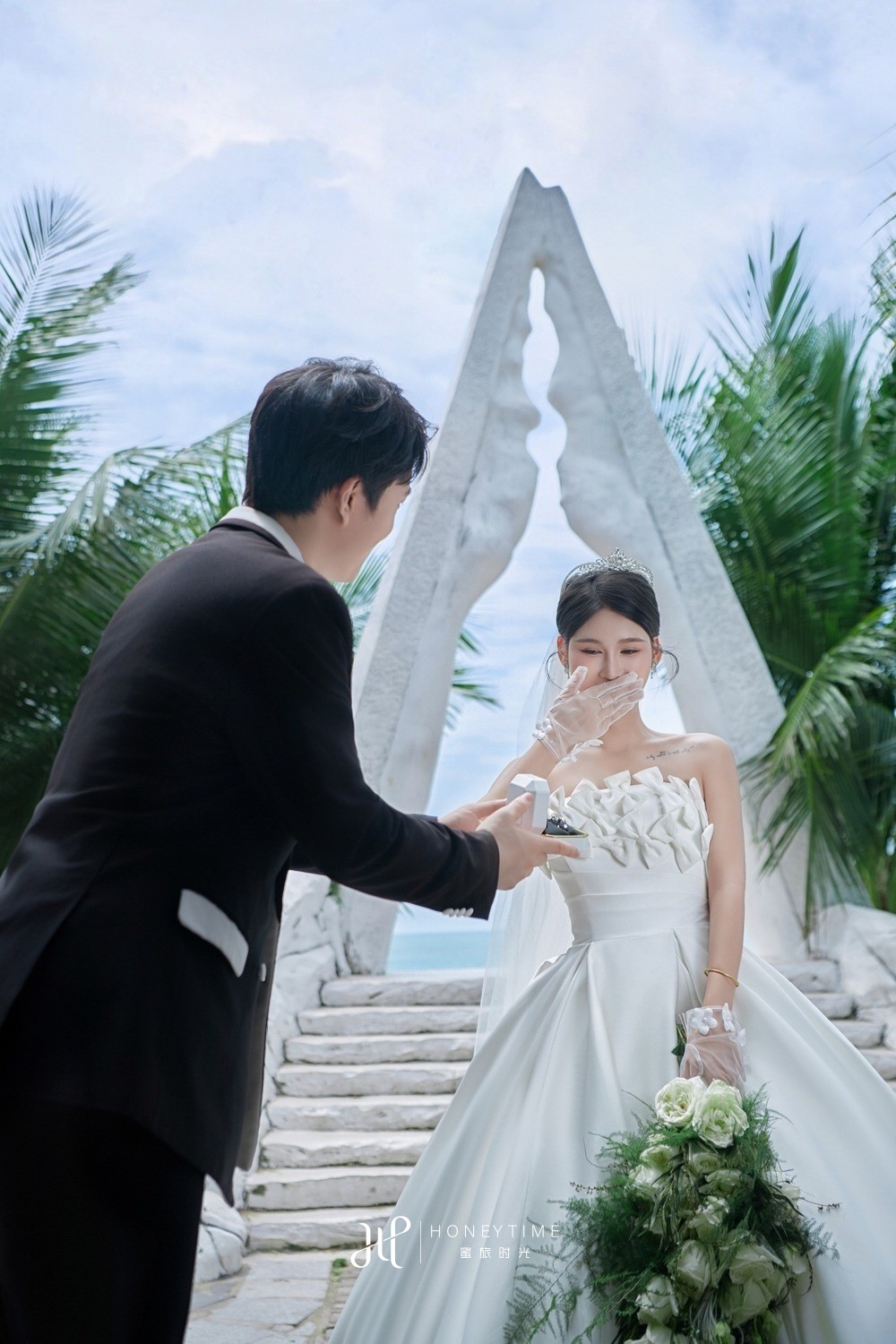 大小洞天-上帝之手