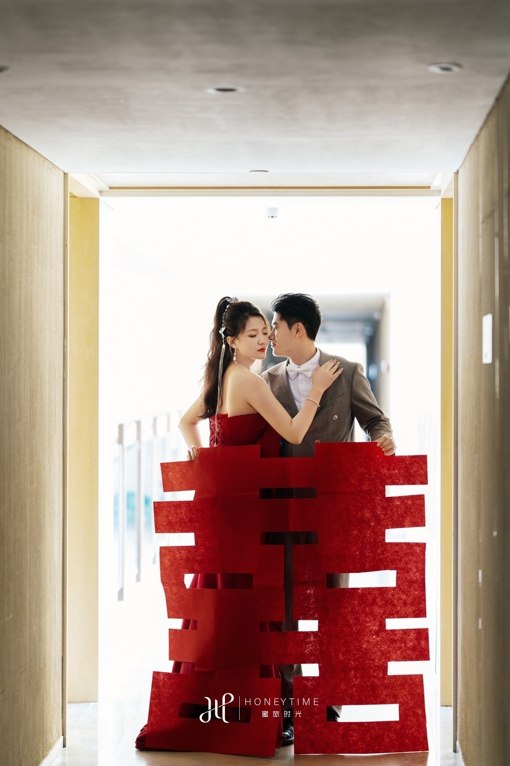 大小洞天草坪婚礼