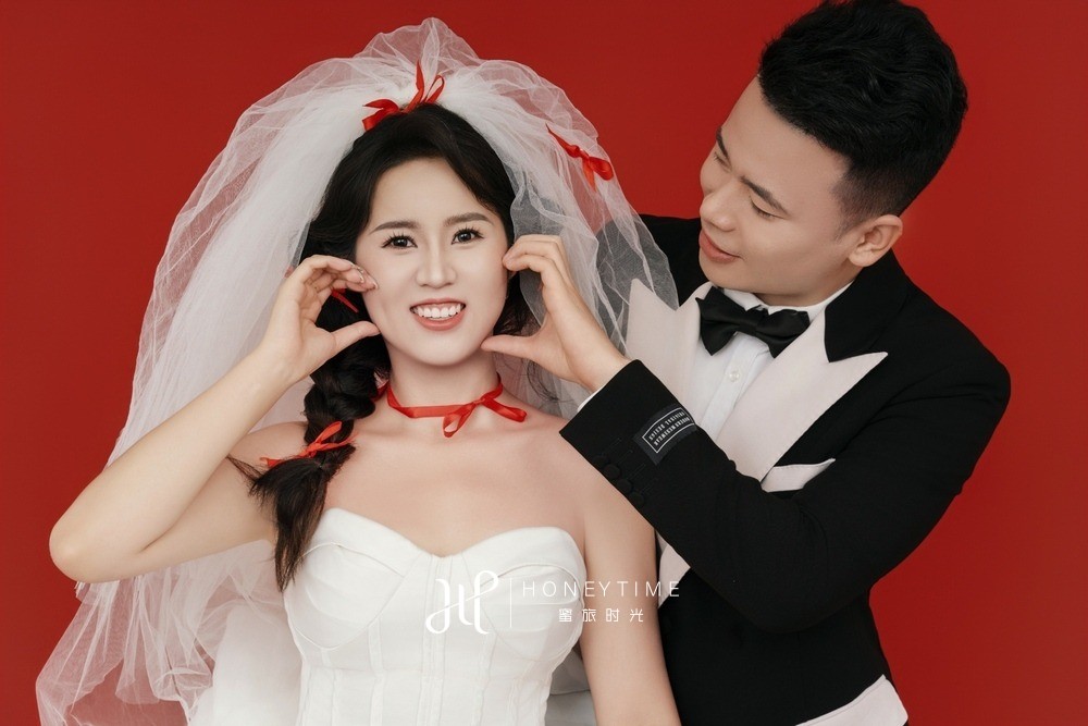 三亚湾草坪婚礼