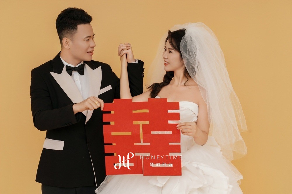 三亚湾草坪婚礼