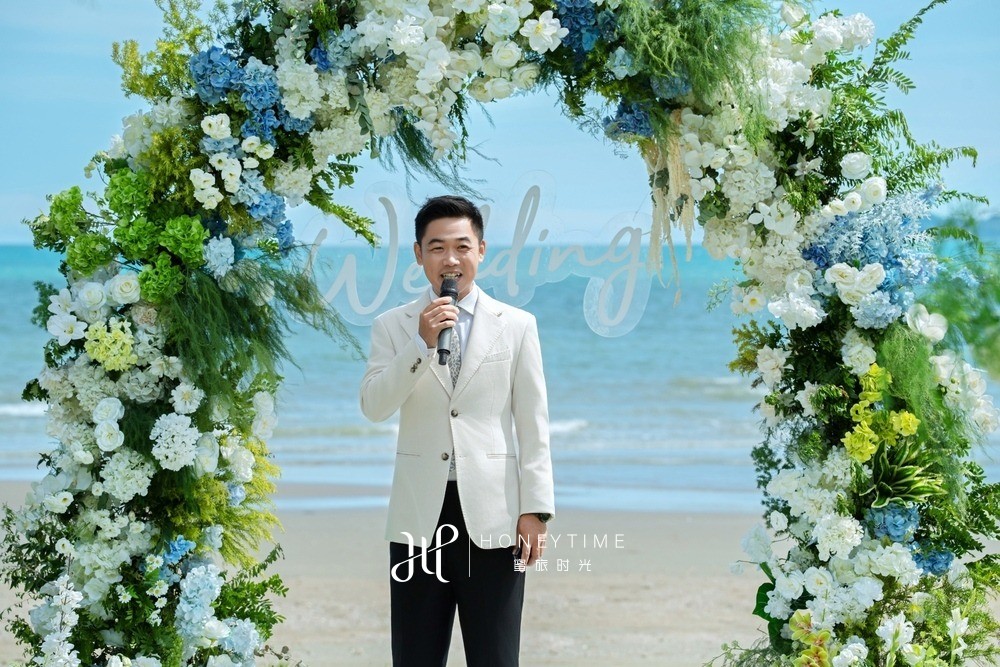 三亚湾草坪婚礼