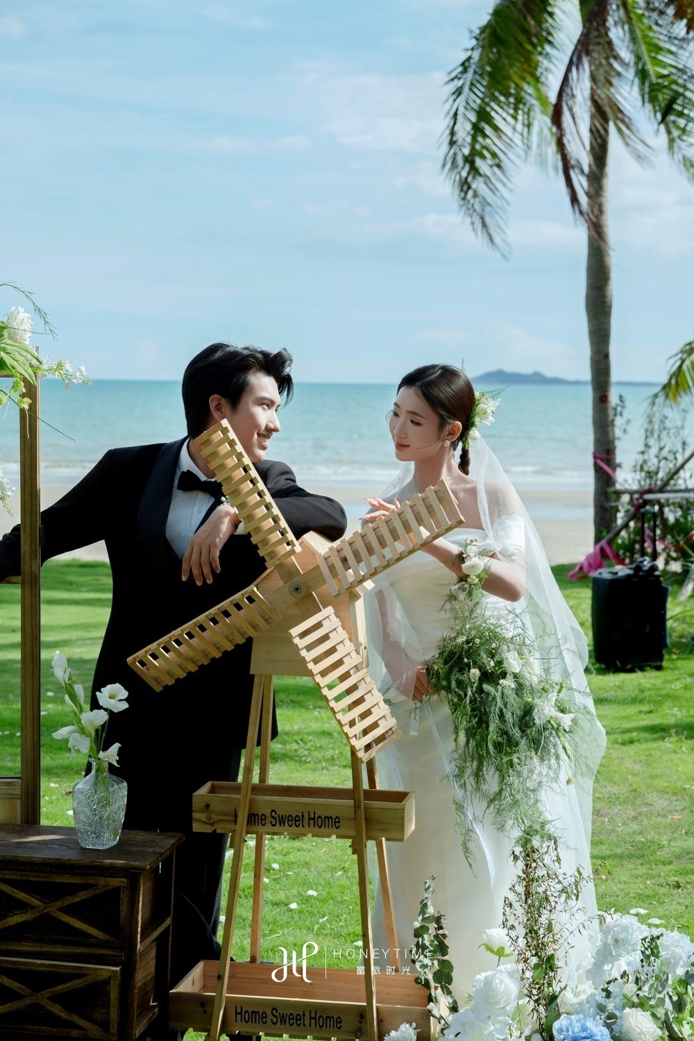 三亚湾草坪婚礼