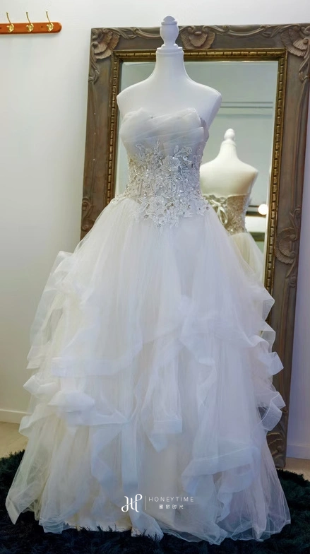 皇后镇服装参考