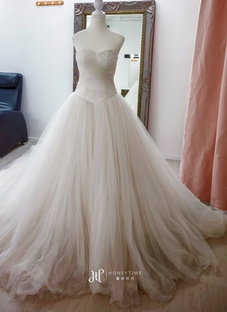 皇后镇服装参考