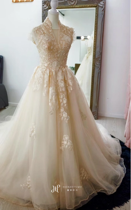 皇后镇服装参考