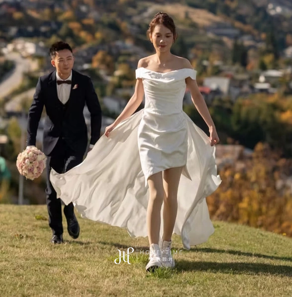 皇后镇服装参考