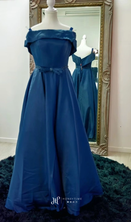 皇后镇服装参考