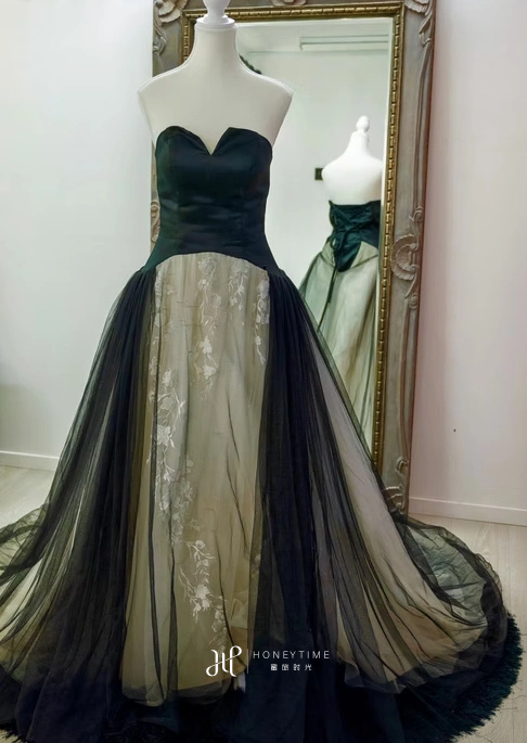 皇后镇服装参考